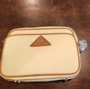 Arden Cove Crissy Full Crossbody NWOT (NO STRAP)